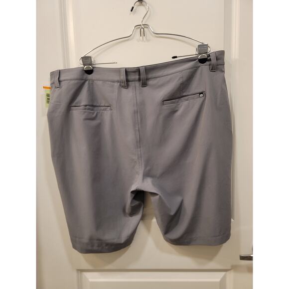 Travis Mathew Starnes Stretch Performance Shorts in Quiet Shade - Picture 3 of 8